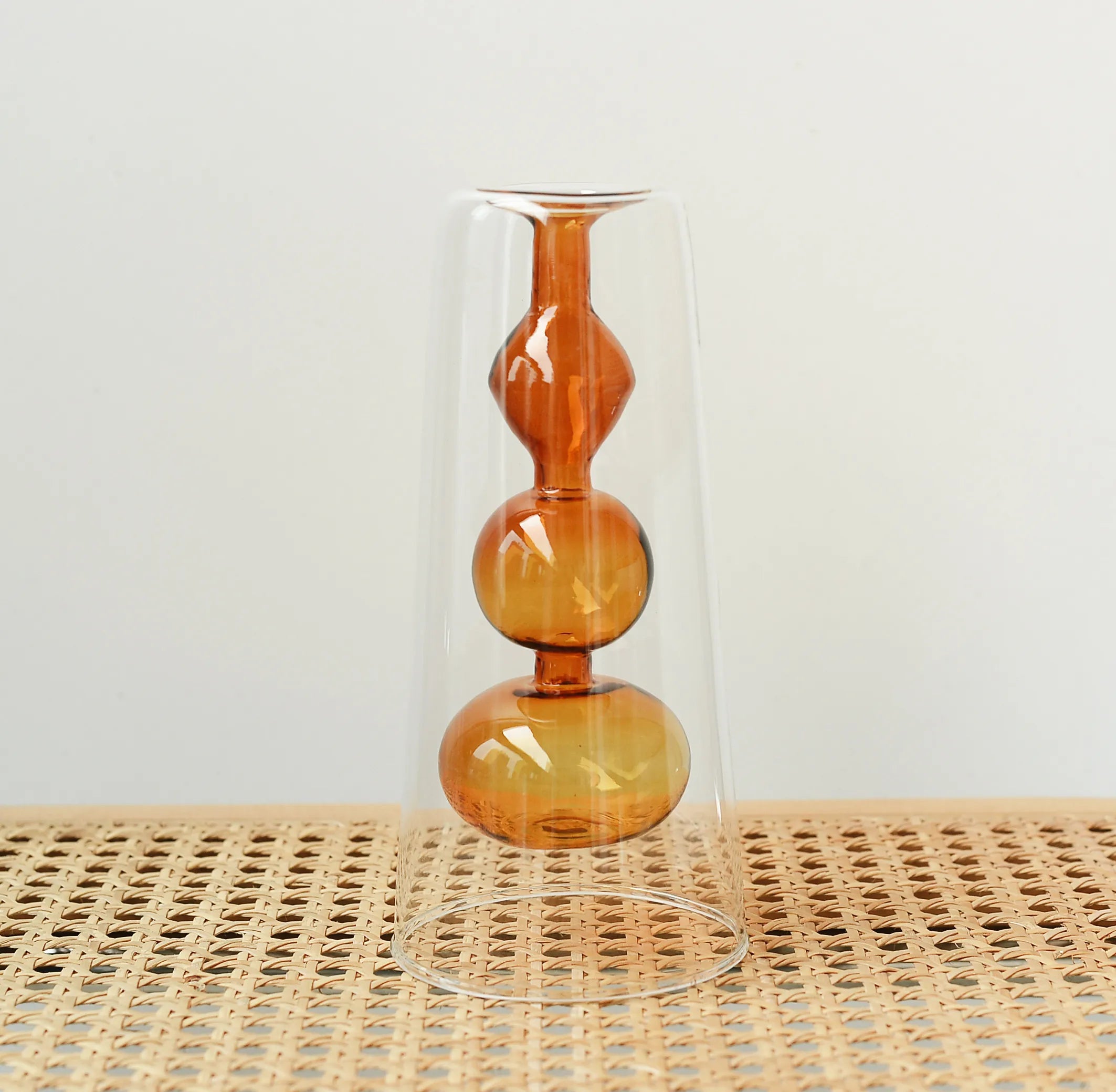 Delicato vaso decorativo "Sefir" in vetro soffiato