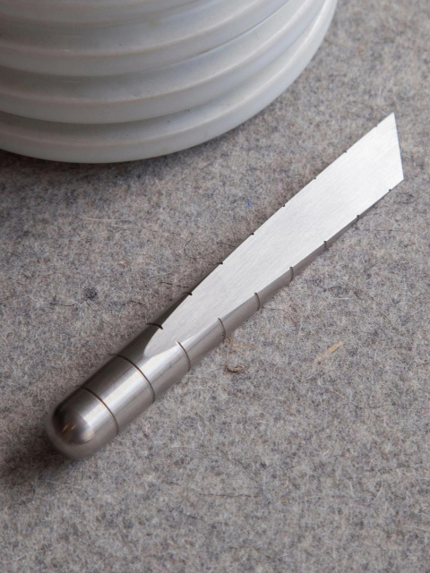 Tagliacarte in acciaio "Émer"