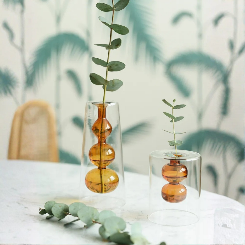 Delicato vaso decorativo "Sefir" in vetro soffiato