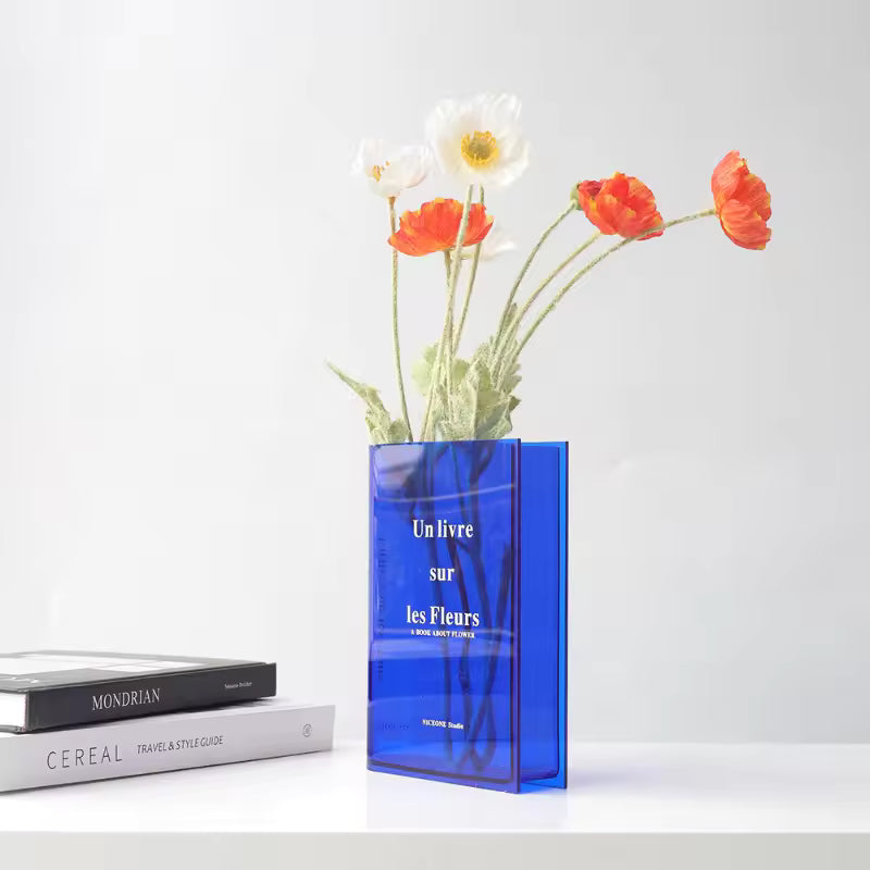 Vaso "Book" in Acrilico a Forma di Libro